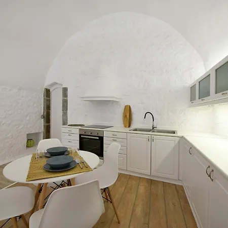 Villa Hydra Hospitality Port *